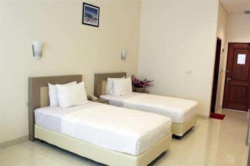 Negeri Baru Hotel & Resort Kalianda ภายนอก รูปภาพ