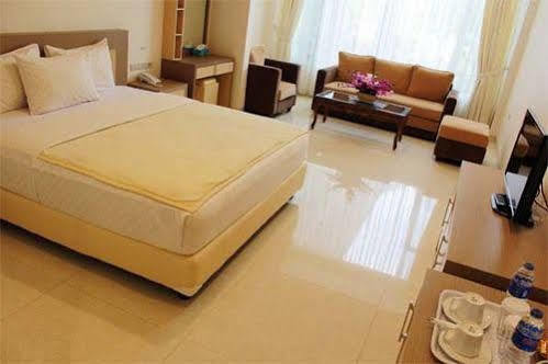 Negeri Baru Hotel & Resort Kalianda ภายนอก รูปภาพ